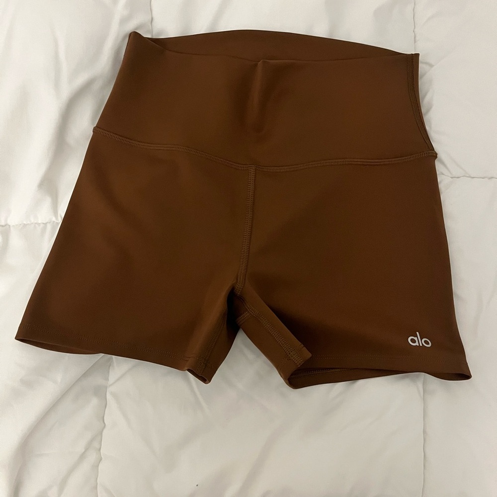 Alo shorts